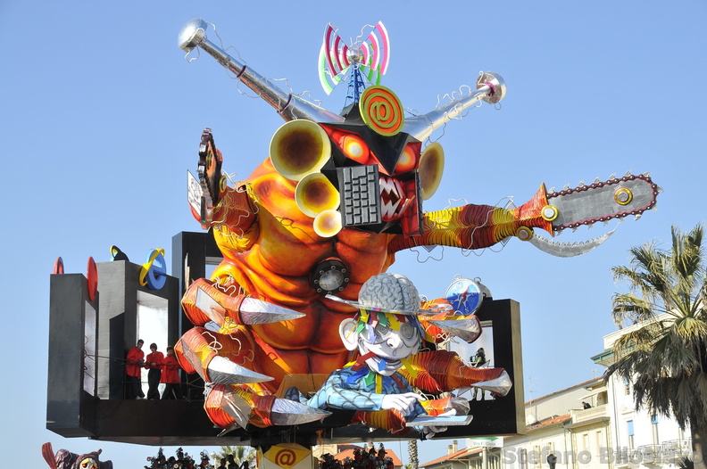 20140309-Carnevale-Viareggio-17.jpg